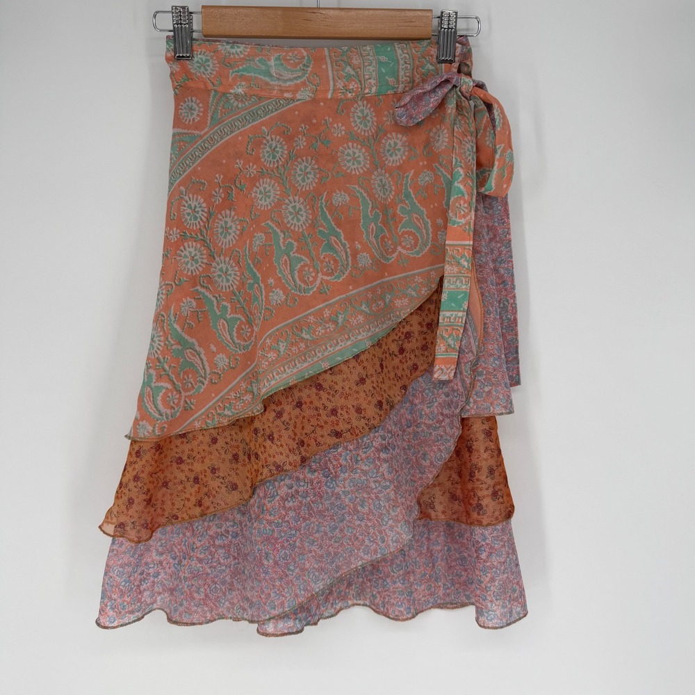BOHEMIAN 100% SILK SARI WRAP SKIRT MADE IN NEPAL FREE SIZE FAIRYCORE ROMANTIC